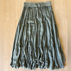 hippie grunge long green skirt